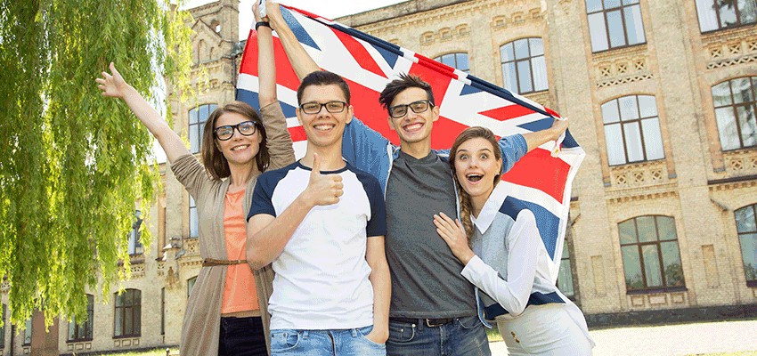 Top-Scholarships-for-International-Students-to-Study-in-the-UK